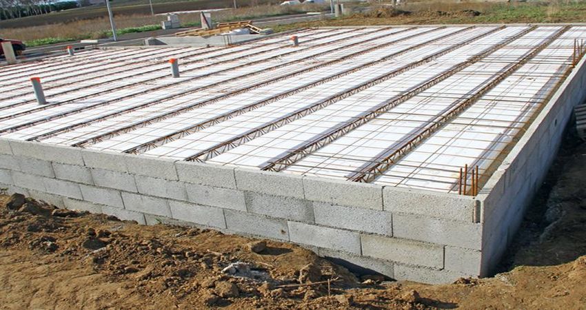 Fundatie din beton cu vid sanitar